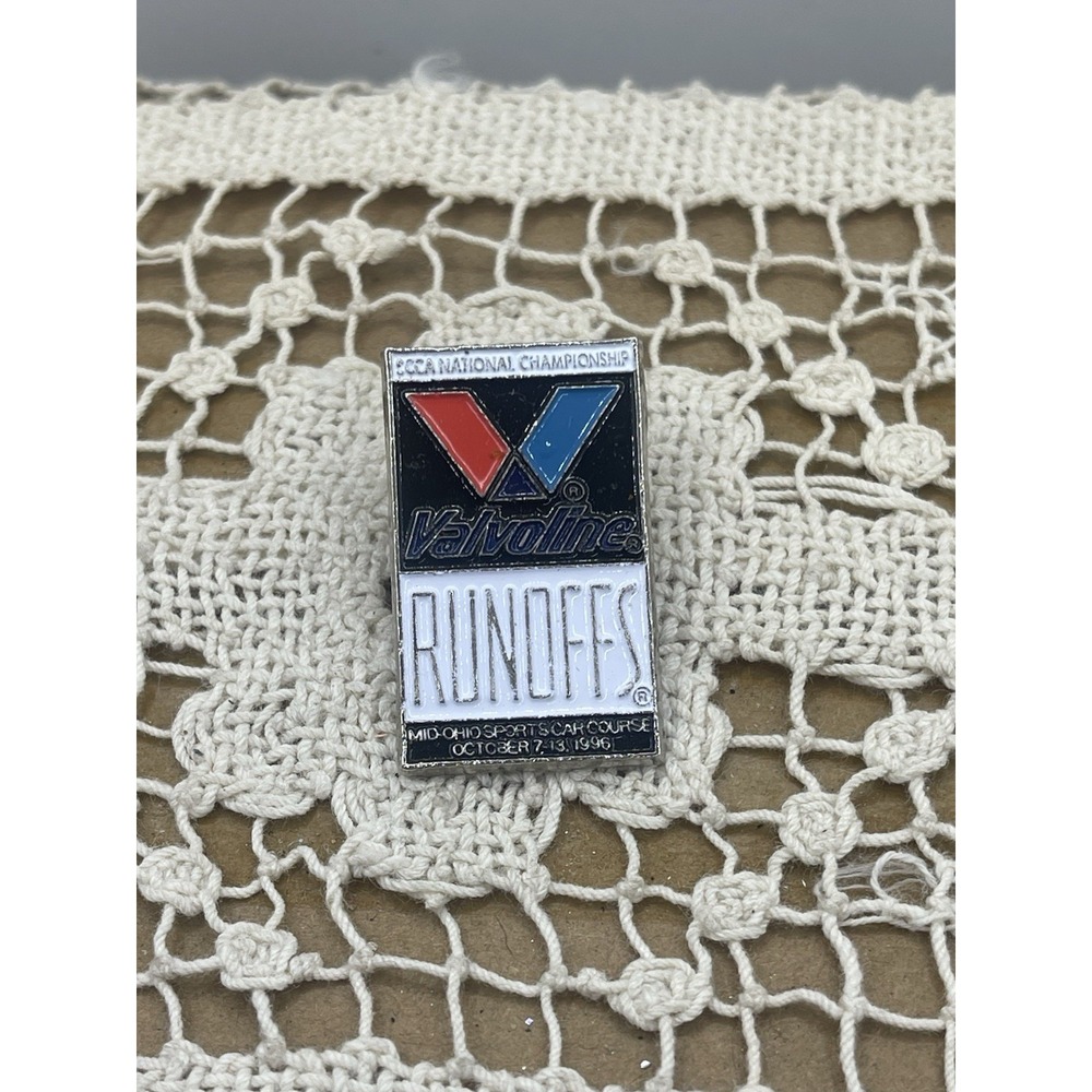 Vtg 1990 Valvoline SCCA National Championship Runoffs Enamel Lapel Pin